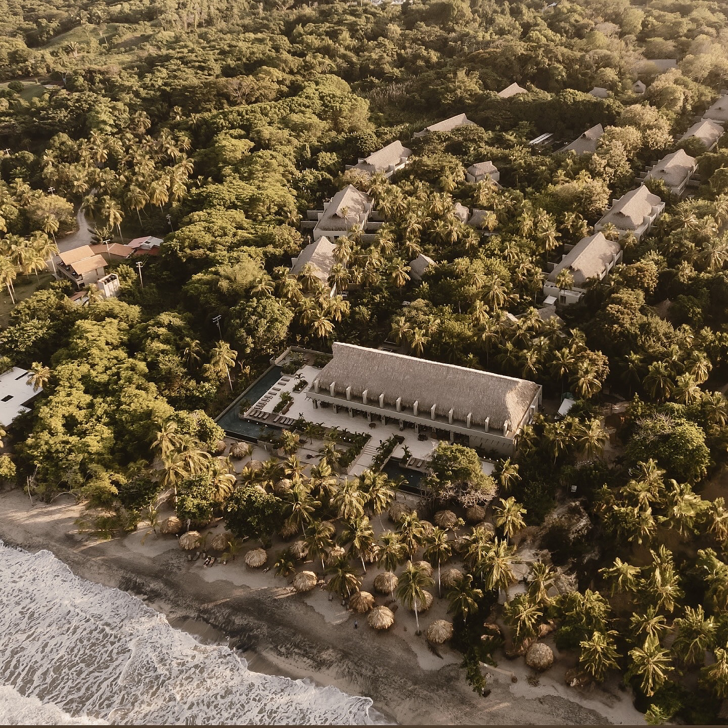 Naio Hotels & Villas