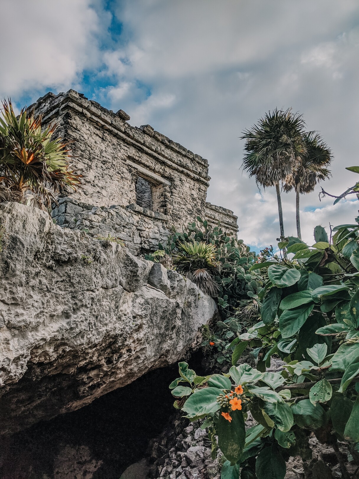 Tulum ruins feature