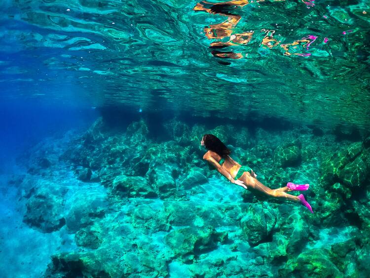 Underwater (generic) - featured