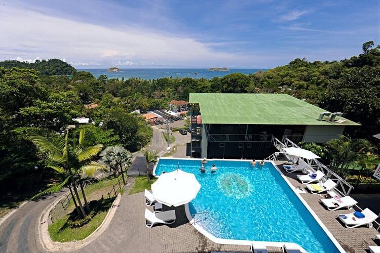 El Faro Beach Hotel