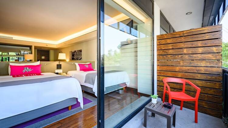Las Suites Campos Eliseos