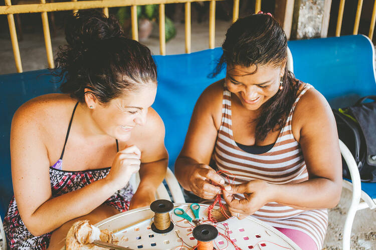 DAMARTES Project - Coconut Craft Worshop