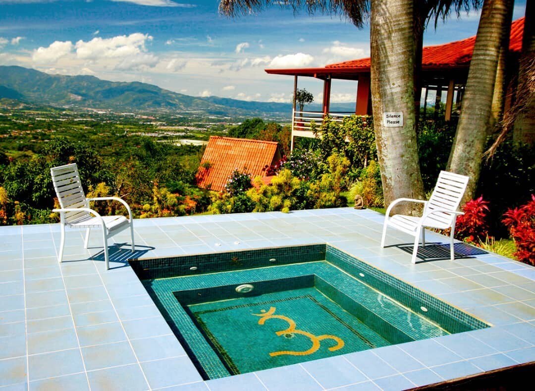 Pura Vida Retreat & Spa