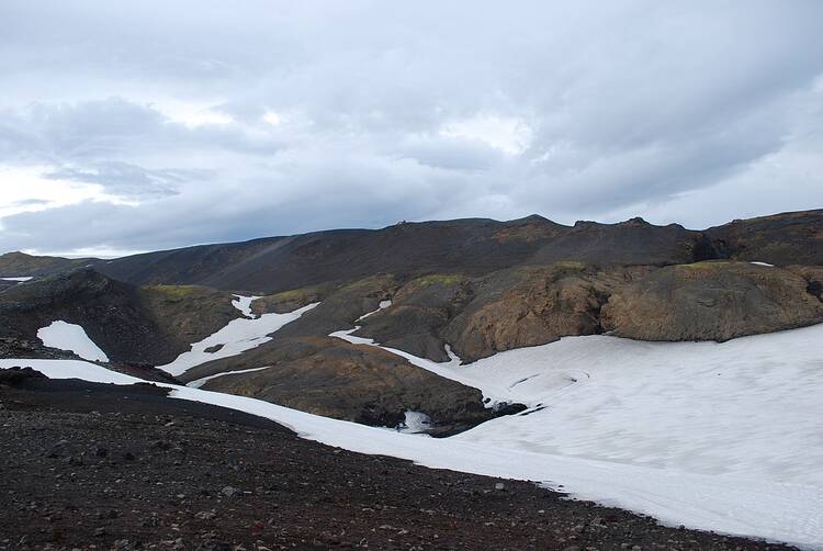 Fimmvorduhals Trail
