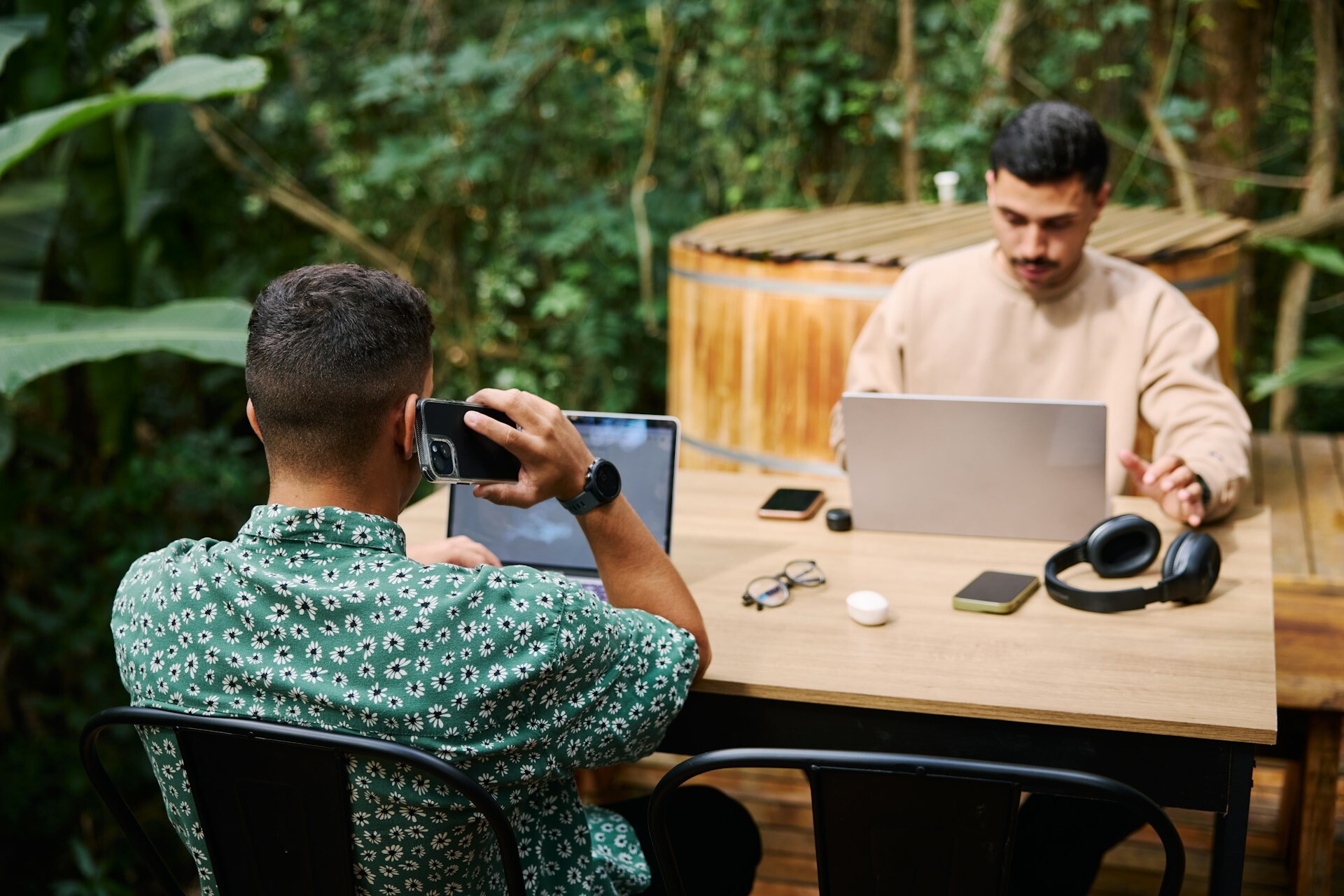 Digital nomads