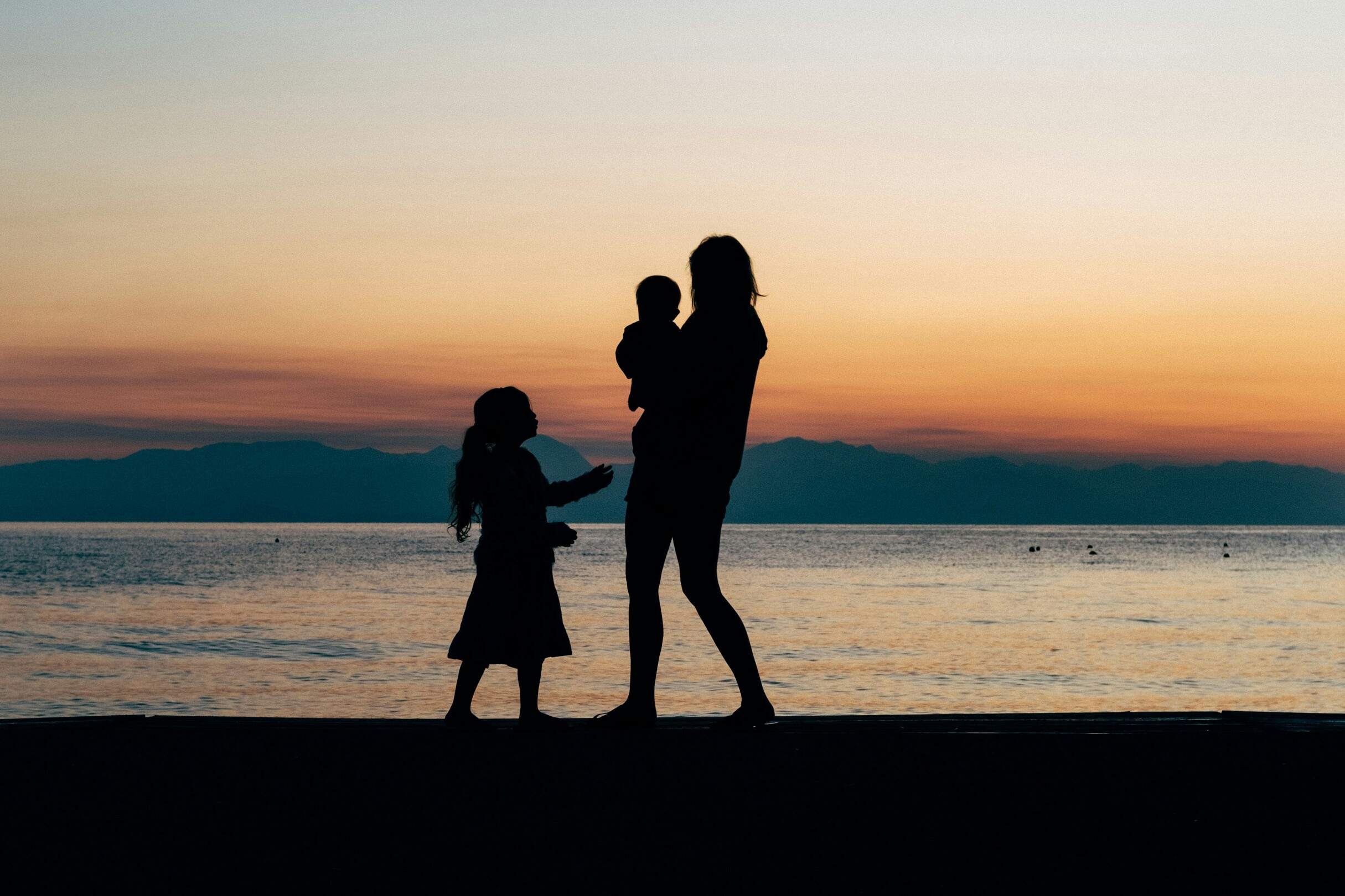 Greece family beach sunrise - featured