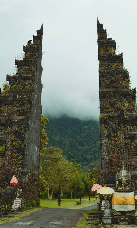 Handara Gate