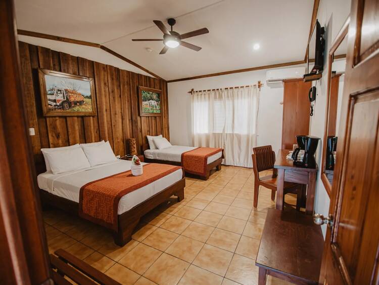 Hotel Hacienda Guachipelin 