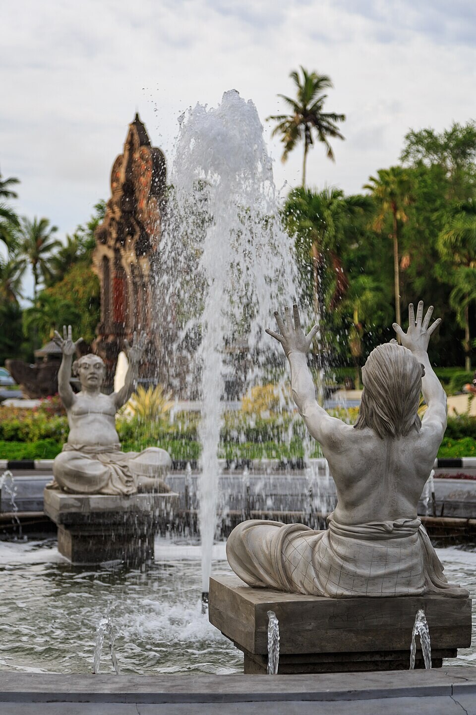Nusa Dua, Bali fountain details feature
