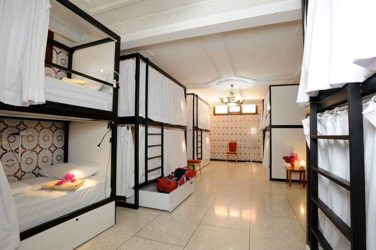 Lhostel Casablanca