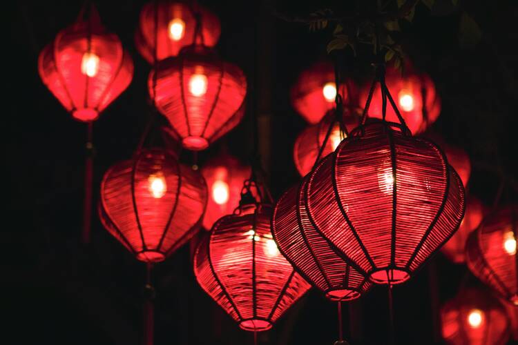 Vietnam lanterns - featured