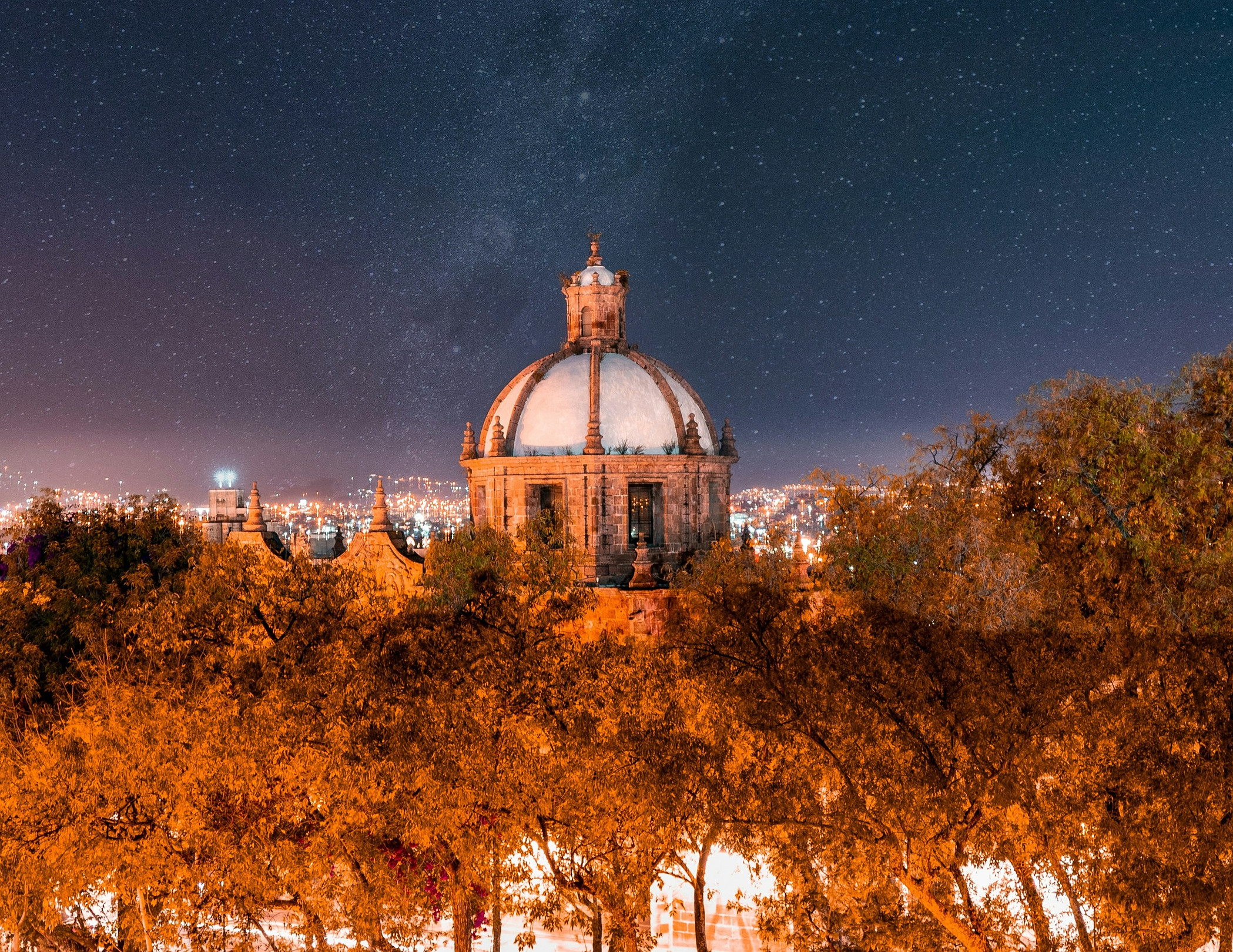 Morelia Mexico night view feature