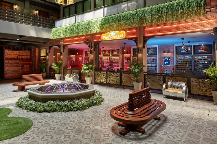 W22 Hotel by Bursari