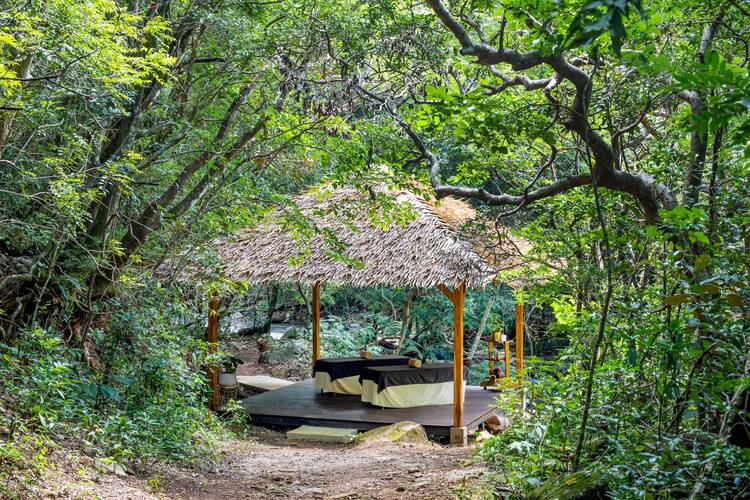 Hotel Hacienda Guachipelin