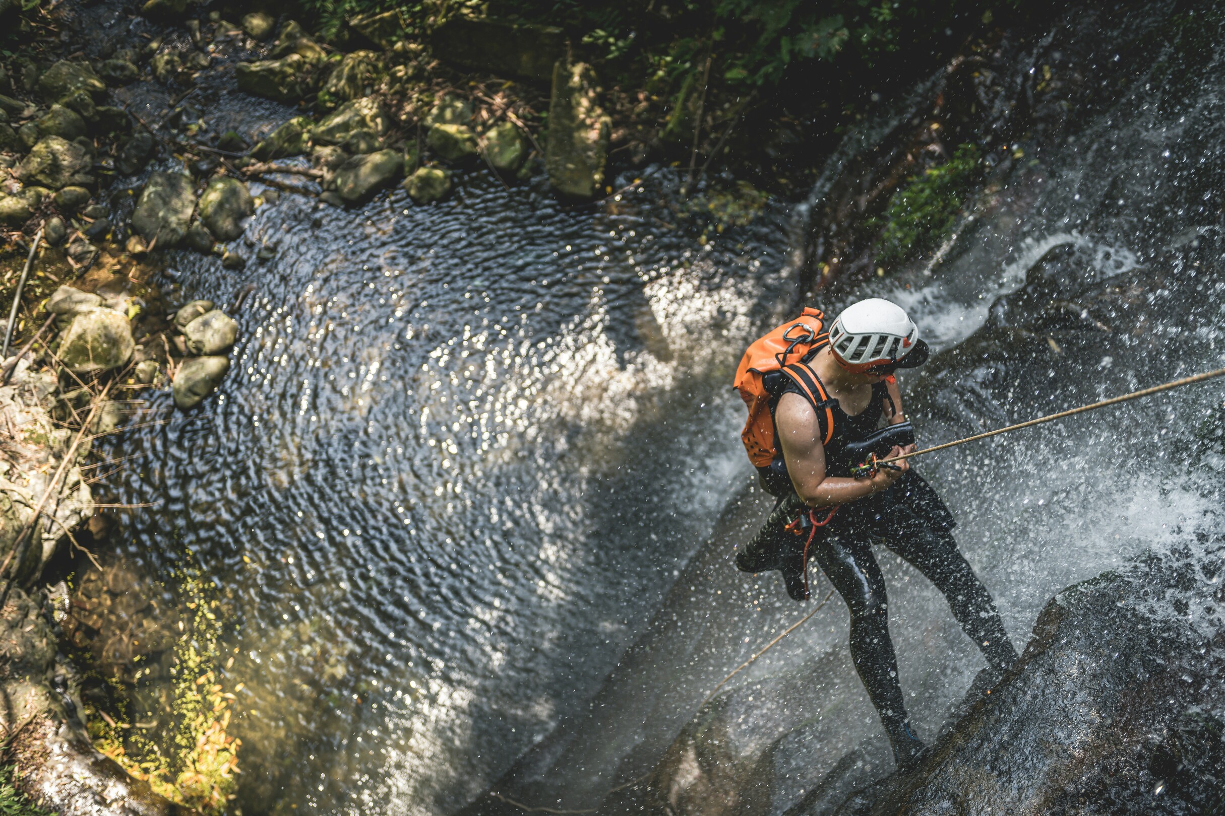 Canyoning generic - featured