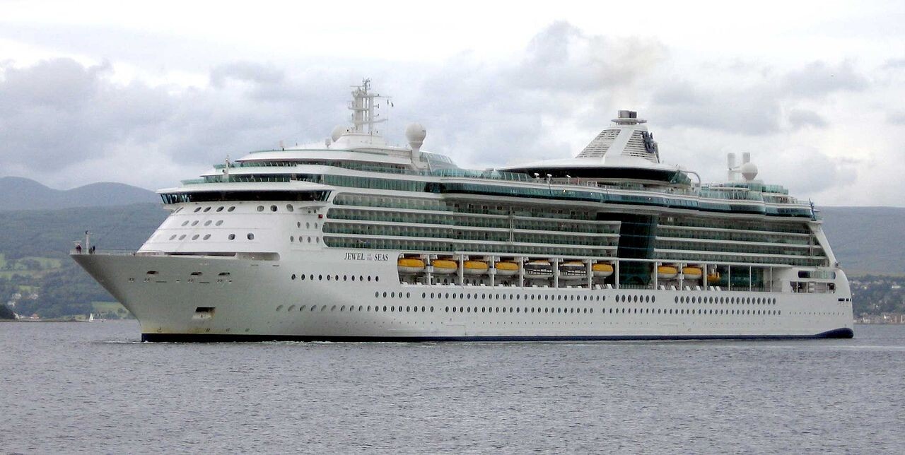 Jewel of the Seas Ship