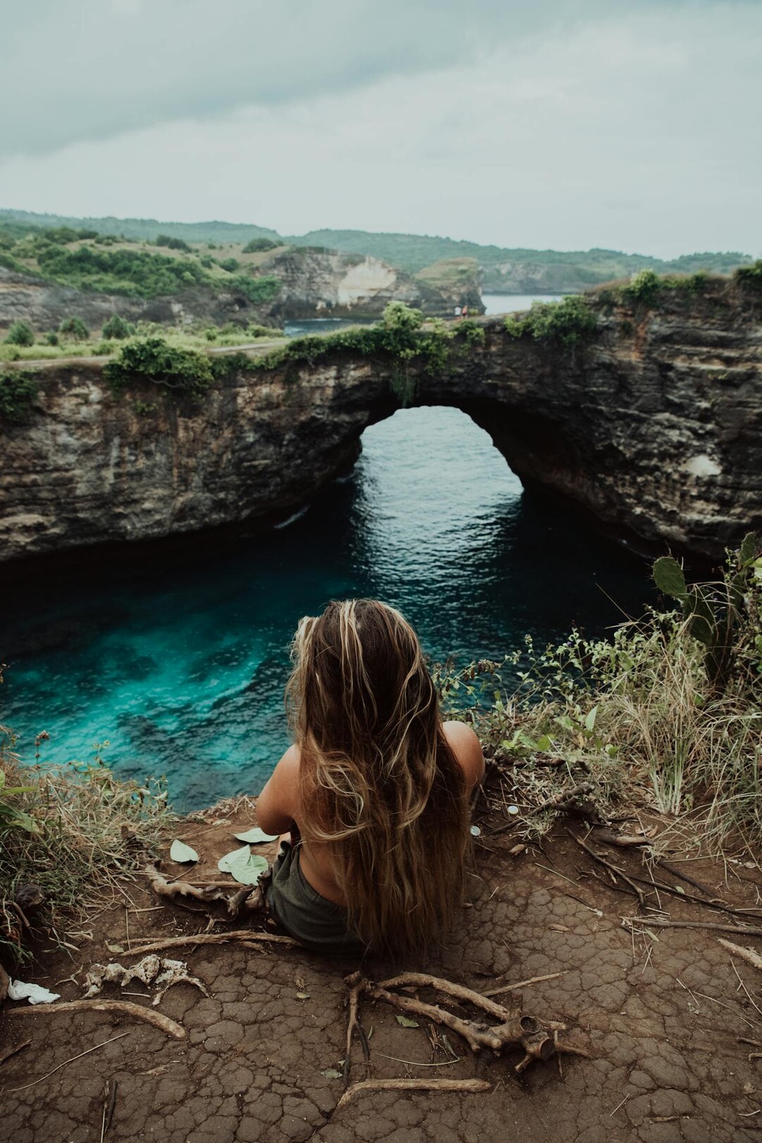 Nusa Penida - Broken Beach - woman - feature