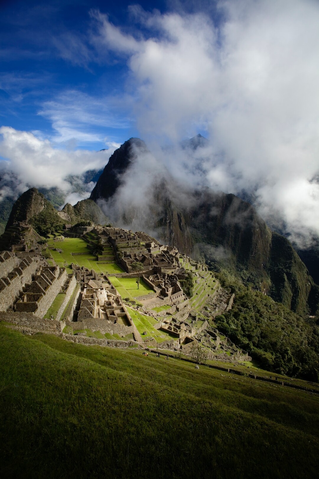 Machu Picchu, Peru - feature