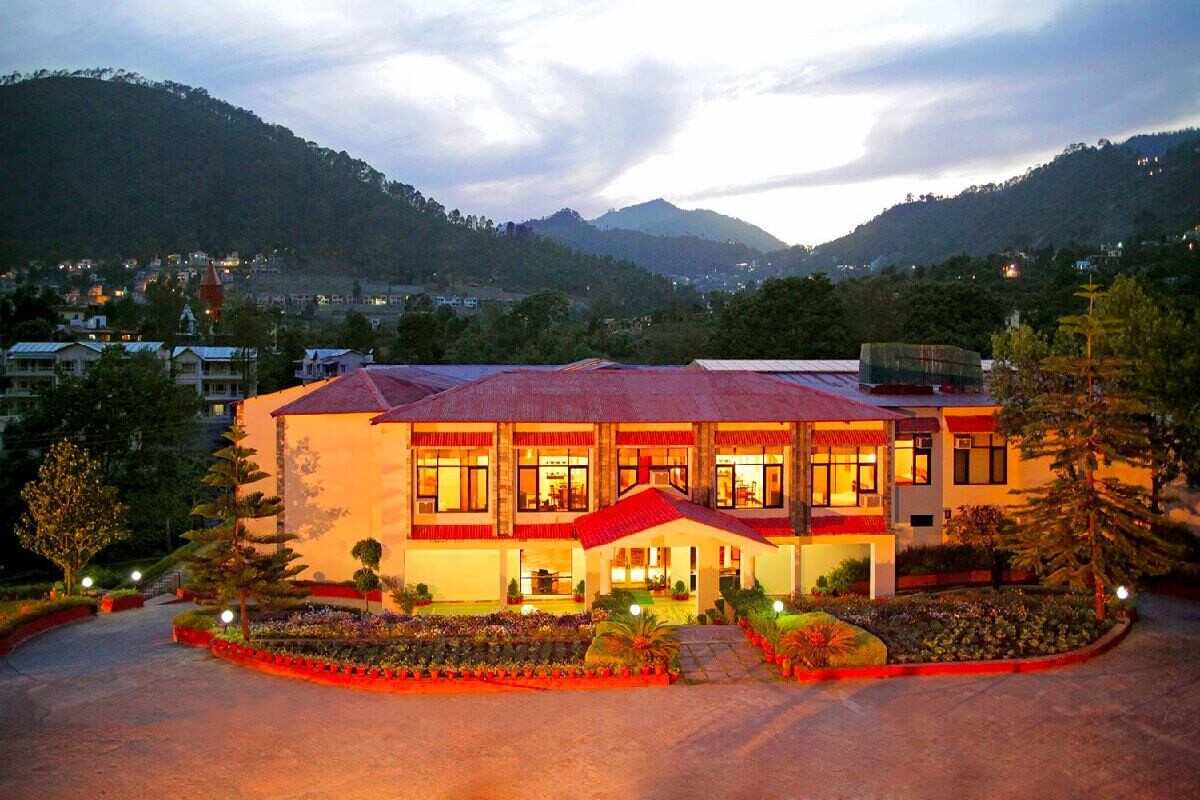 Country Inn Maple Resort, Chail